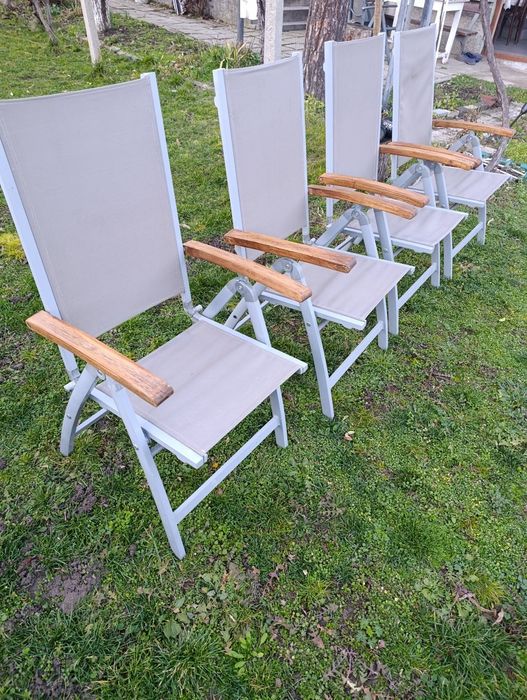 Сгъваеми алуминиеви столове