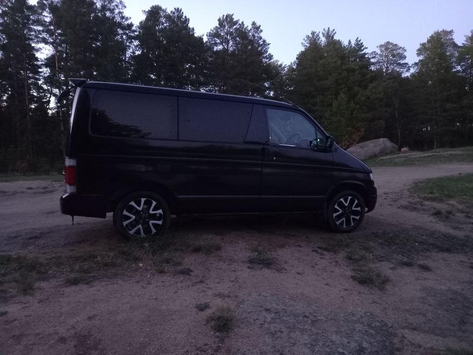 Продам Mazda Bongo.