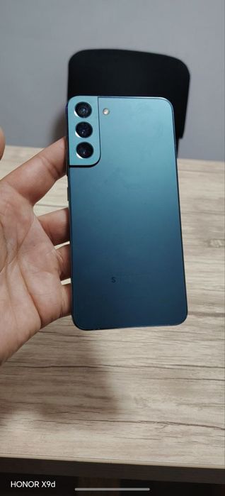 Samsung galaxy s22+. zapchast