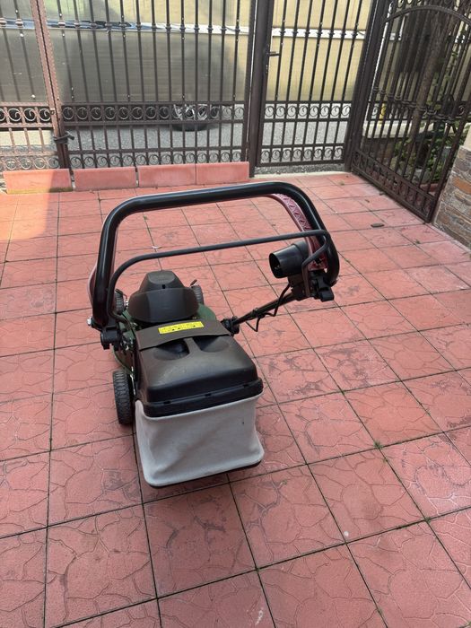 Masina tuns iarba electrica cu tractiune