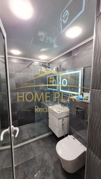 Продава се Многостаен апартамент в Варна, Владислав Варненчик - 100 кв.м за 1440 €/кв.м - Снимка #5