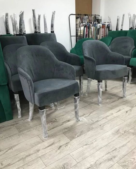 Диваны столы стулья для кафе, бара, ресторана