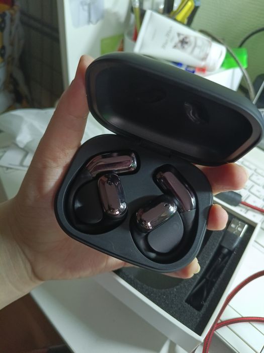 Наушники абсолютно новые