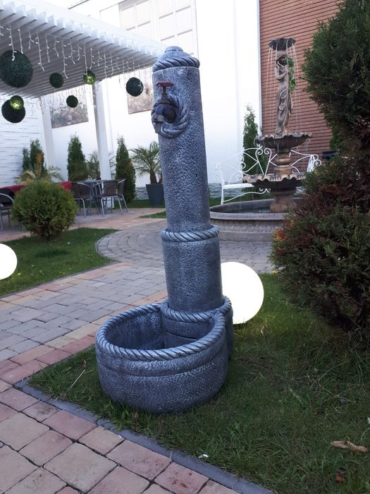 Pompa apa din beton/cismea beton (argintiu) pompa apa beton