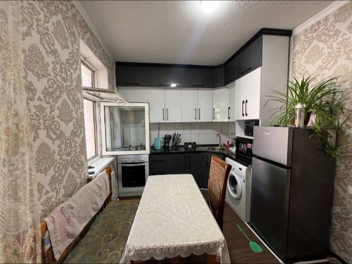 2 сотихли Катеж сотилади