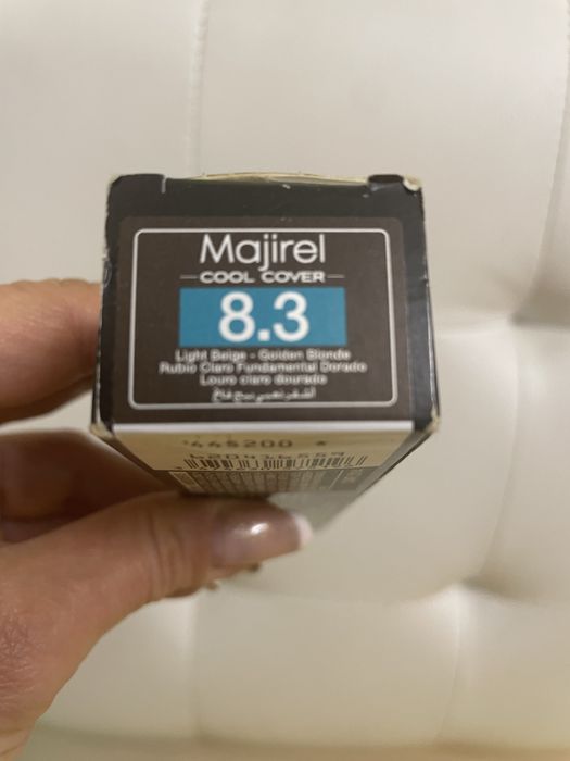 Мигли MAC чисто нови и боя за вежди