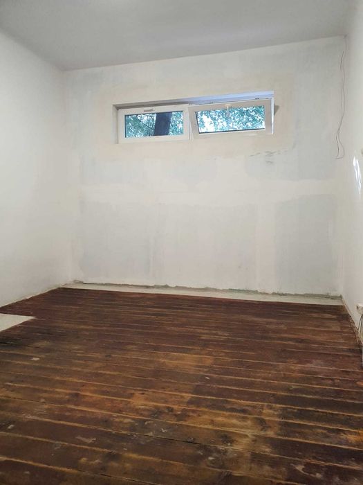 Birou spatios, renovat, central, stradal