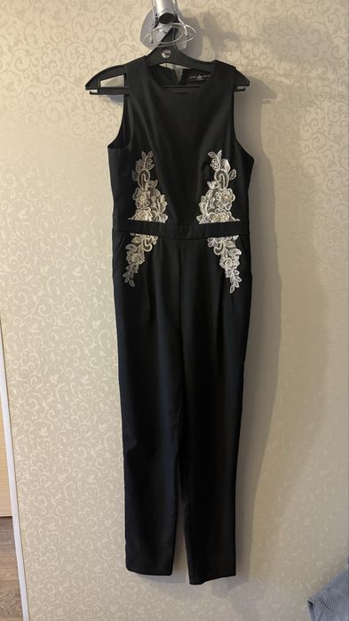 Продам платья в отличном состоянии