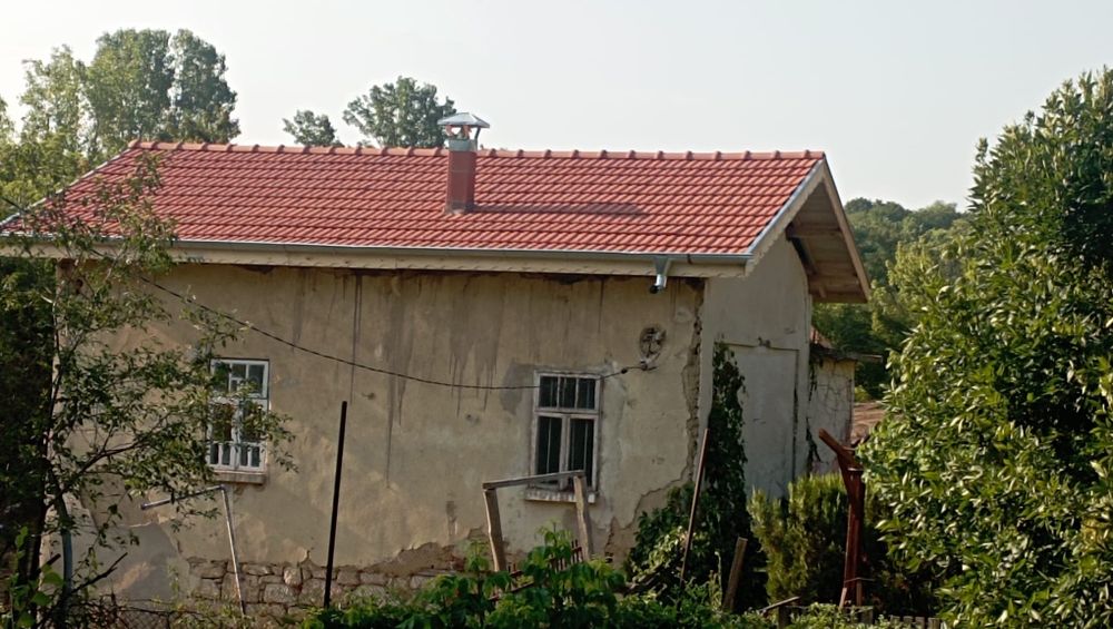 къща с двор с.Коиловци