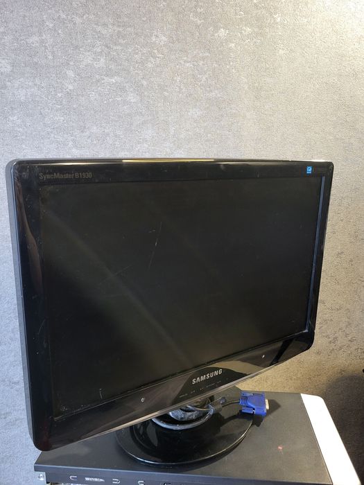 Монитор и системник