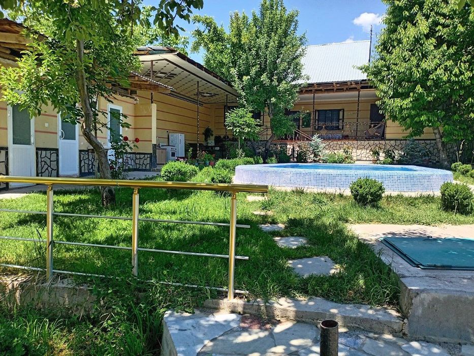 Дача Сотилади (Dacha Sotiladi) Bo'stonliq tumani (Sijjak qishlog'i)