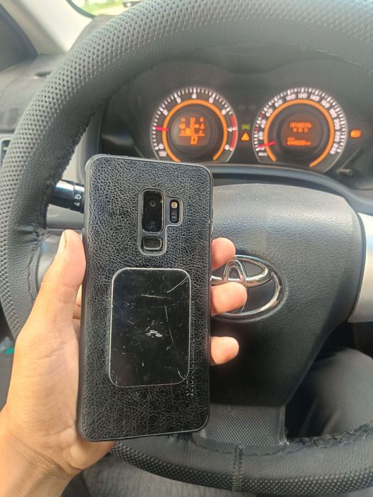 Срочно Самсунг с9+