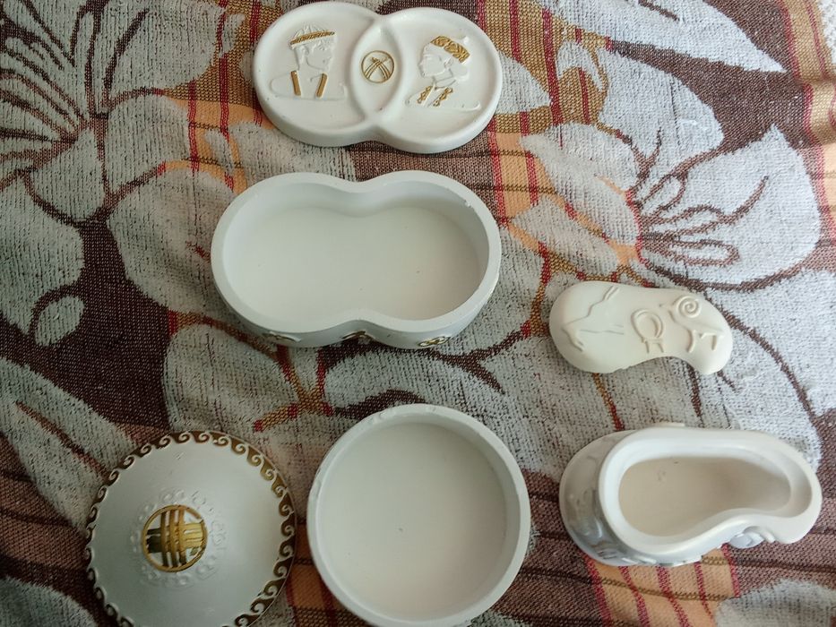 Гипсовый шкатулка