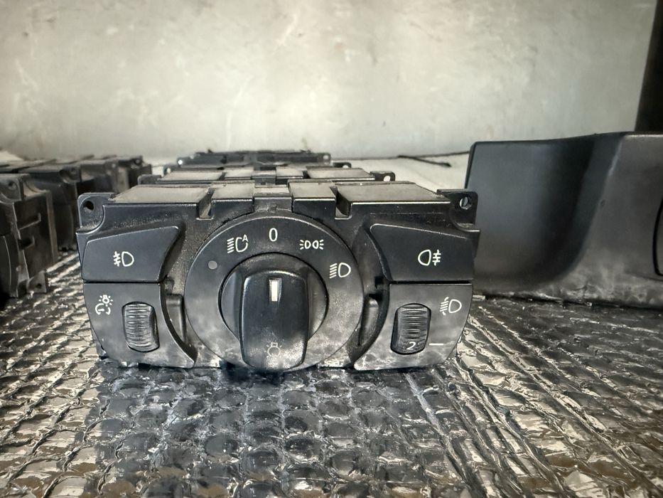 Ключове за фаровете за BMW E60 E61