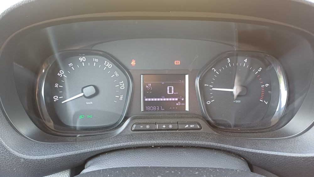 OPEL Vivaro 2020 — imagine 5