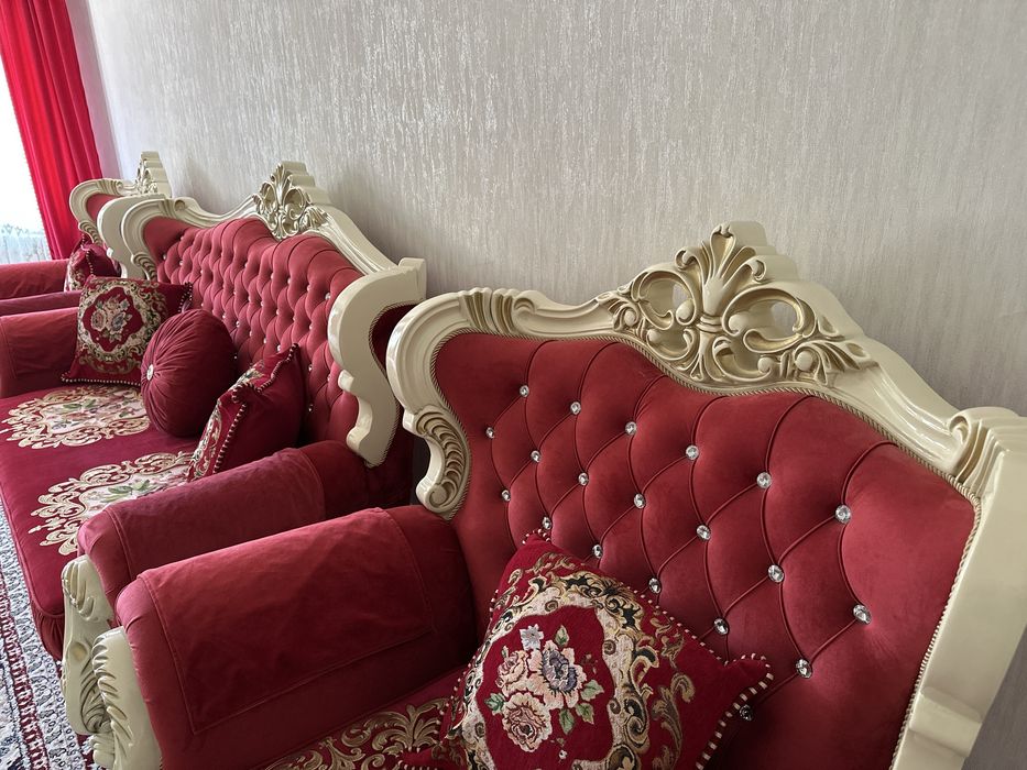 Диван для гостинной