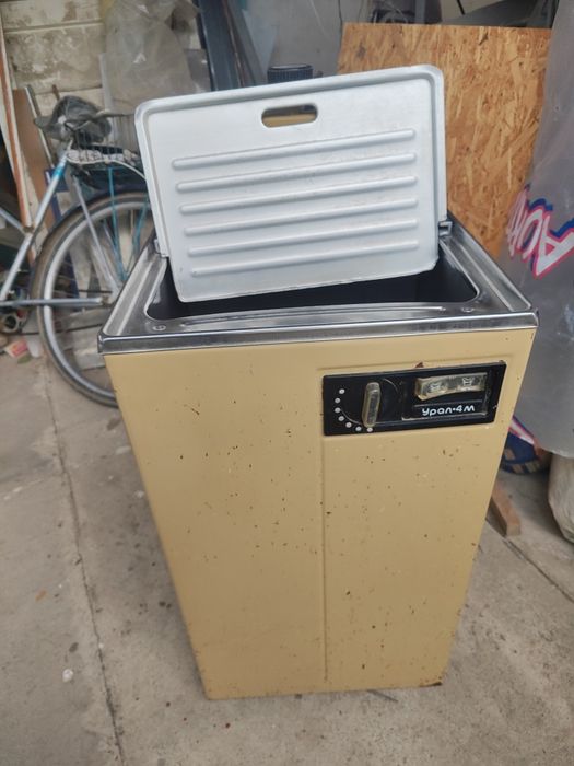 Стиральная машина Урал