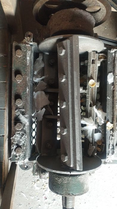 Дробилка для пластиковых изделий