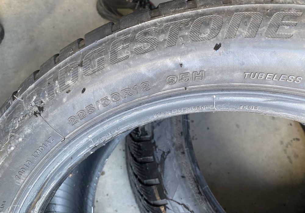 Anvelope M+S 225 50 18 Runflat Bridgestone