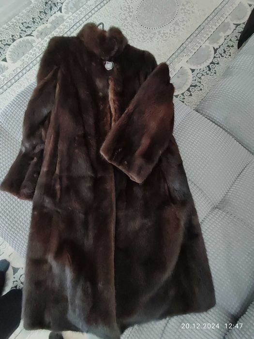Продам норковую шубу