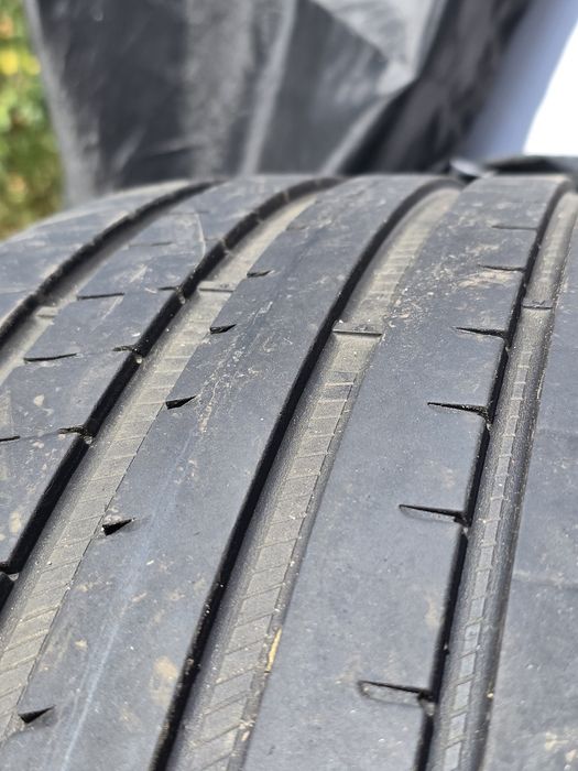 Cauciucuri 245/45 R18 GoodYear