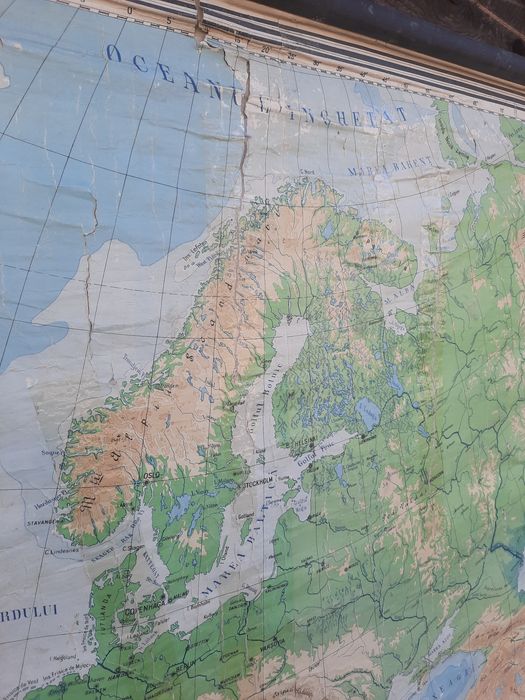 Două  hărți  din 1948