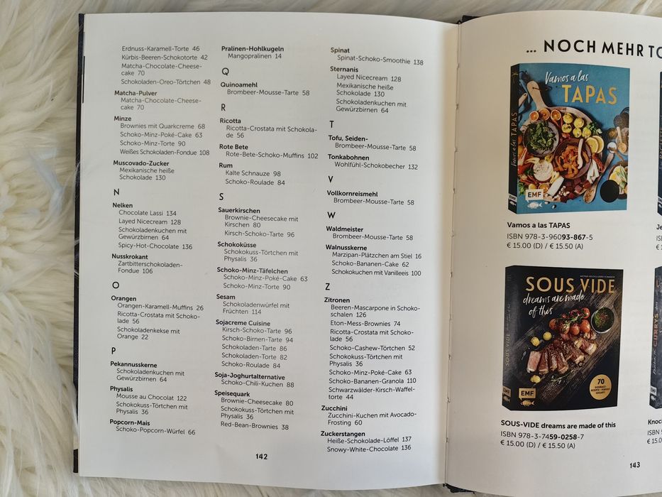 Готварска книга Oh lala... CHOCOLAT, EMF, 70 рецепти с шоколад