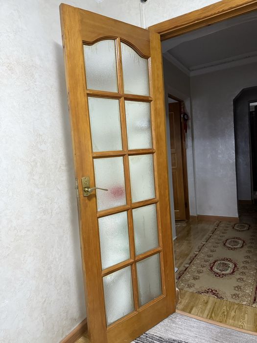 Продам двери межкомнатные