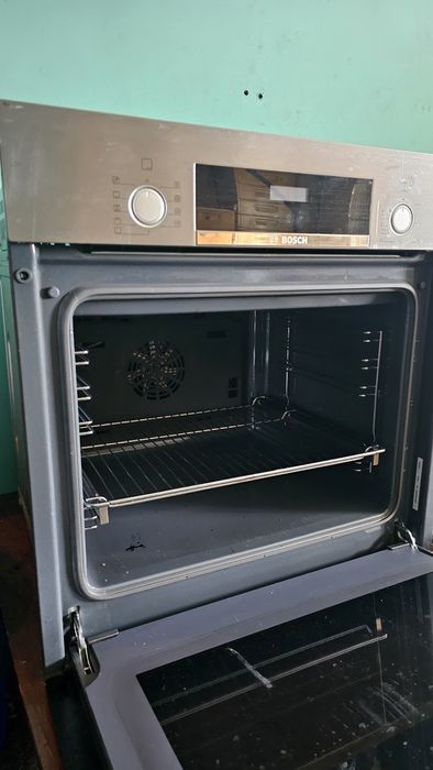 Духовой шкаф Bosch