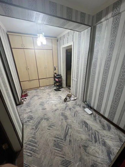 КАРАТАШ ‼️2в3 комнатная. Срочно