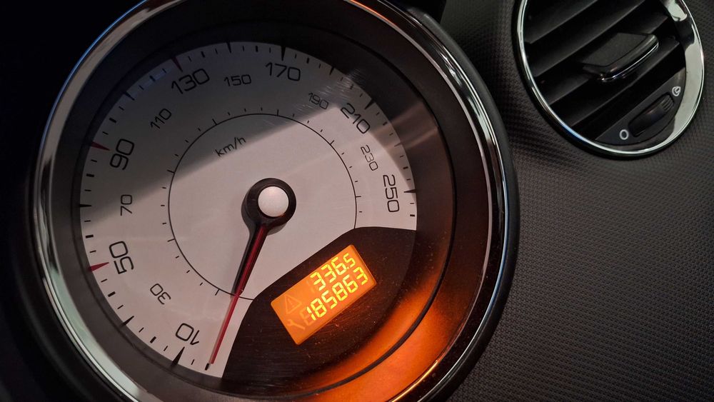 Peugeout 308 cc кабриолет