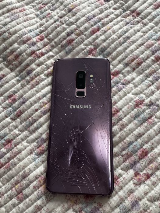 Самсунг s9+ , Samsung S9+