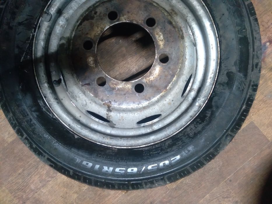 Продам калеса на газель