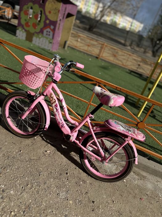 Велосипед на 5-7лет