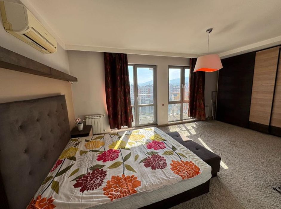 Дава се под наем Тристаен апартамент в София, Студентски град - 160 кв.м за 990 € - Снимка #4