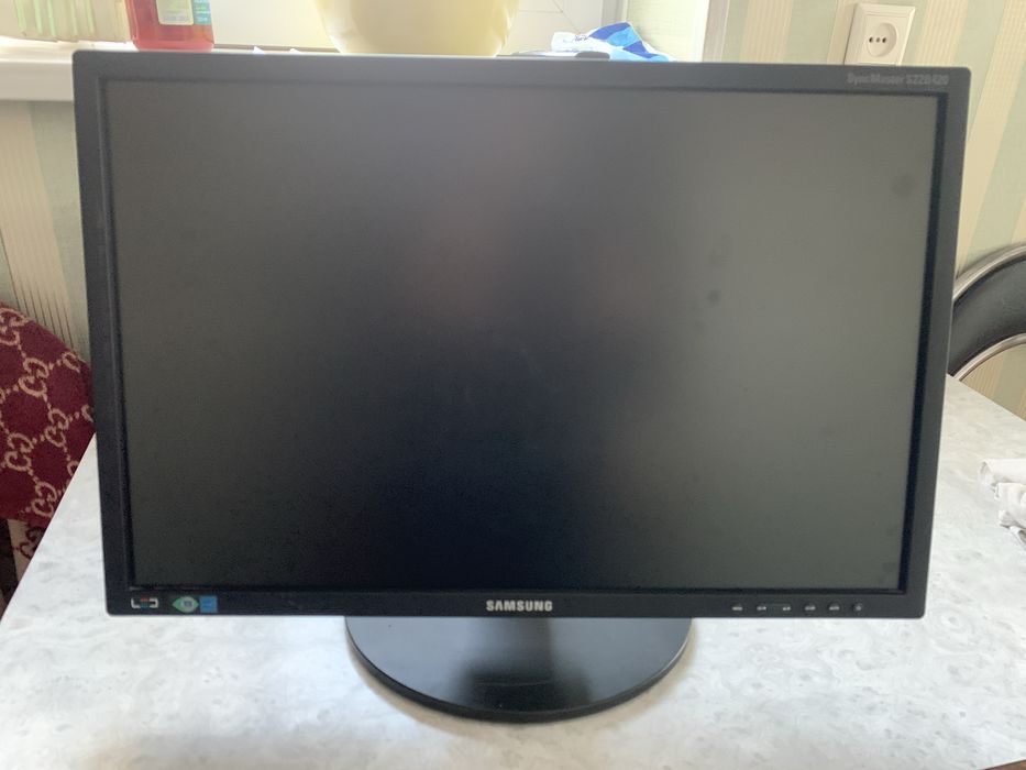 Продается монитор как новый