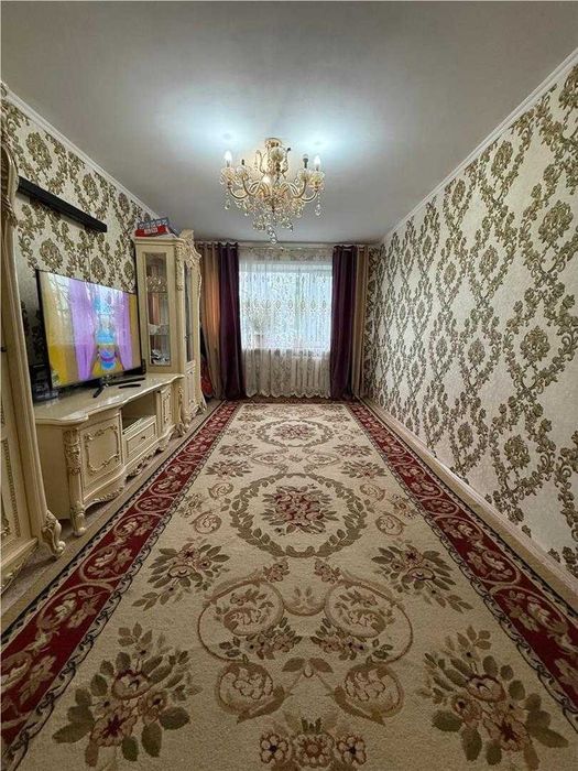 Продам 3 комн на 16мкр на 2 этаже
