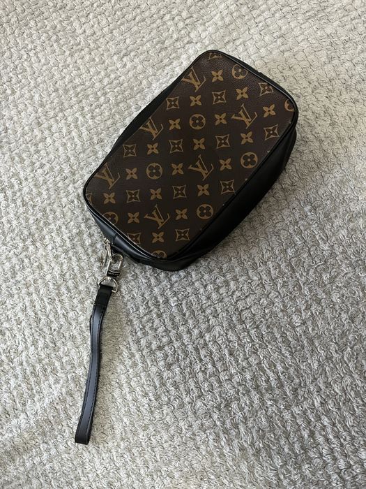 Geanta Louis Vuitton