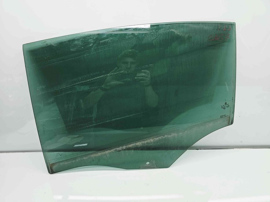 Geam usa stanga spate Volkswagen Passat B8 (3G2) [Fabr 2015-prezent]