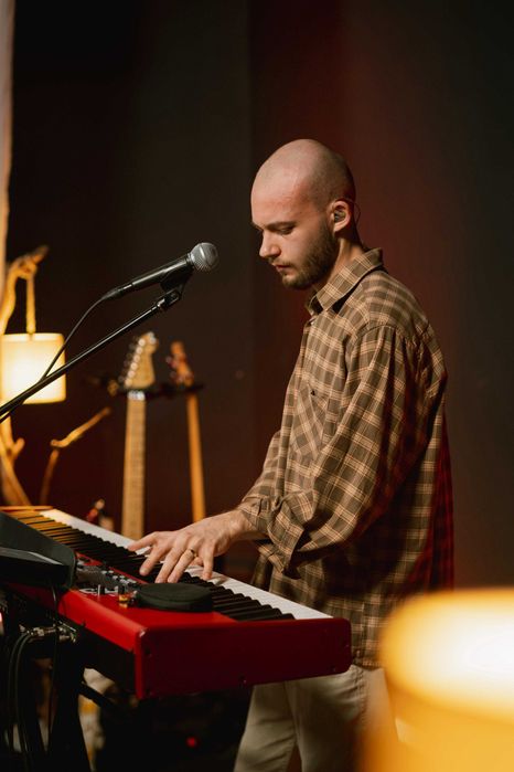 Lecții / Cursuri de pian și teorie muzicală