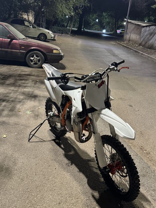 Продам кроссовый мотоцикл
