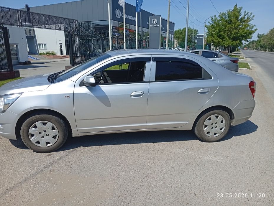 Продам chevrolet cobalt срочно