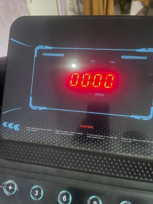Бягаща пътека до 100 кг но аз съм 115 и не й пречи