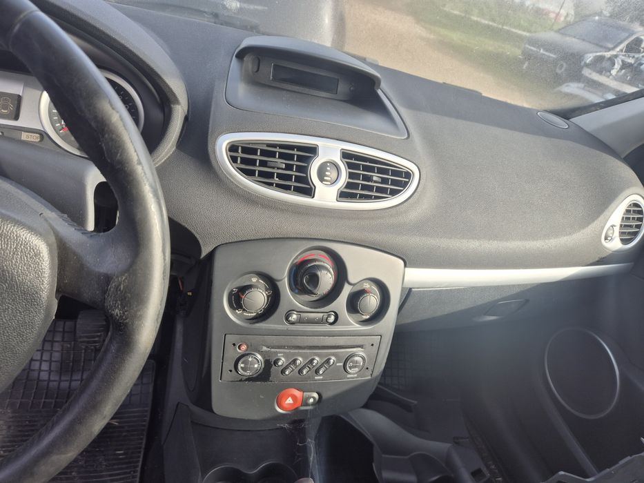 Рено Клио 1.5, 68,К.С, ДЦИ, на части. Reno Klio.