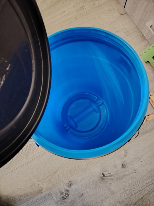 Butoi plastic, 50 l