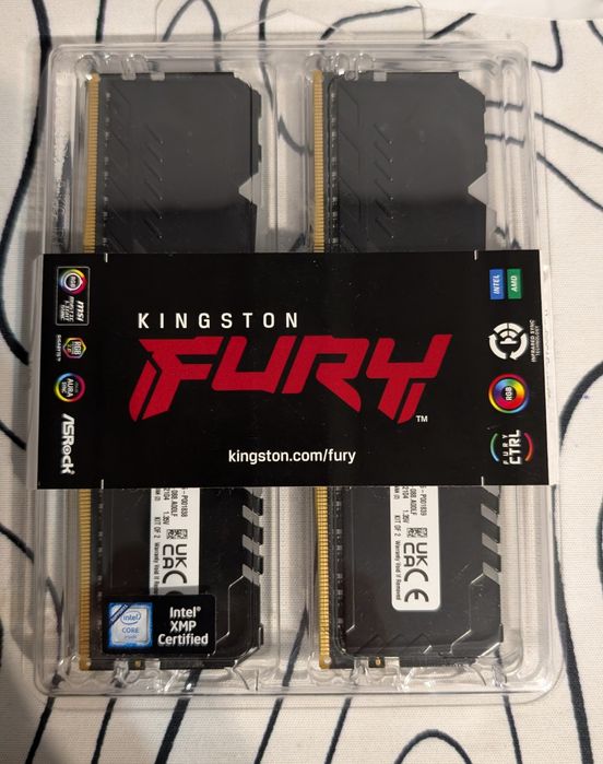 Оперативная память Kingston FURY