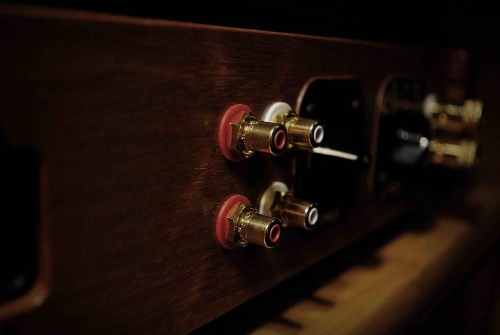 Hi-End клас А еднотактов (сингъл-енд) лампов усилвател A