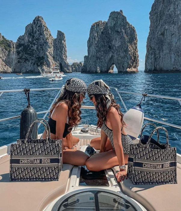 Копринени шалове louis vuitton chanel dior