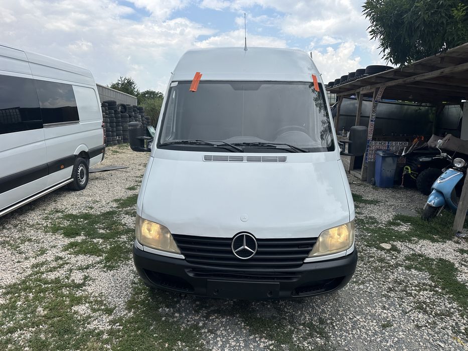 Mercedes Sprinter/2002/2.2CDI/Se pot scoate 3luni nr rosii-1.990€
