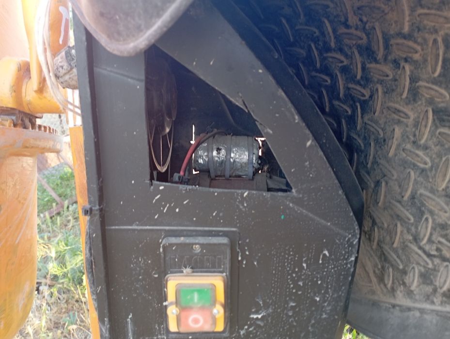 Бетономешалка бу